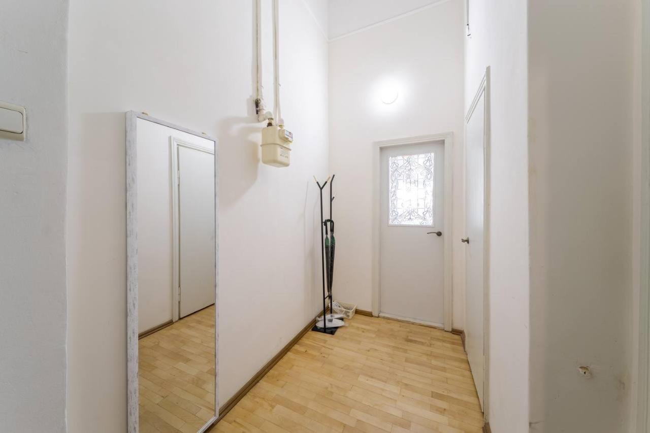 Апартаменти На Площі Ринок 12 Lviv Exterior photo